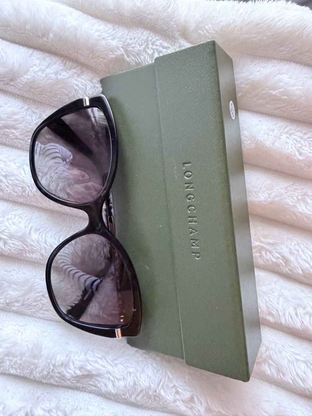 Longchamp Black Oversized Cat-Eye Sunglasses